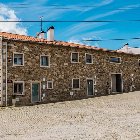 Casas Campo Cimo Da Quinta Hotel Миранда до Дуро Екстериор снимка