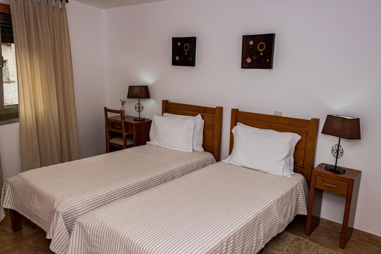 Casas Campo Cimo Da Quinta Hotel Миранда до Дуро Екстериор снимка