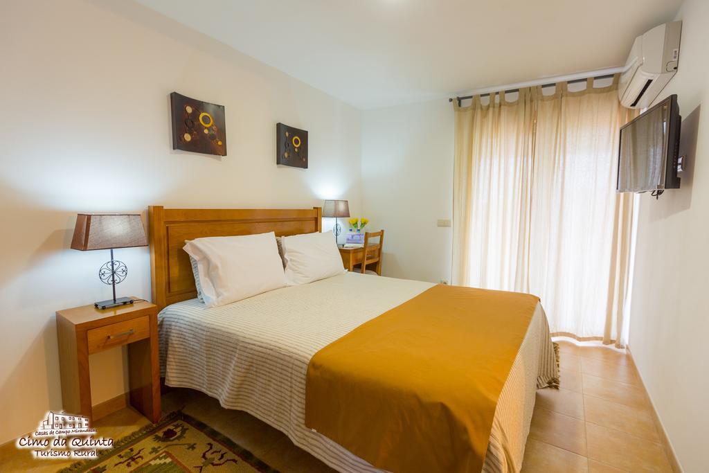 Casas Campo Cimo Da Quinta Hotel Миранда до Дуро Екстериор снимка