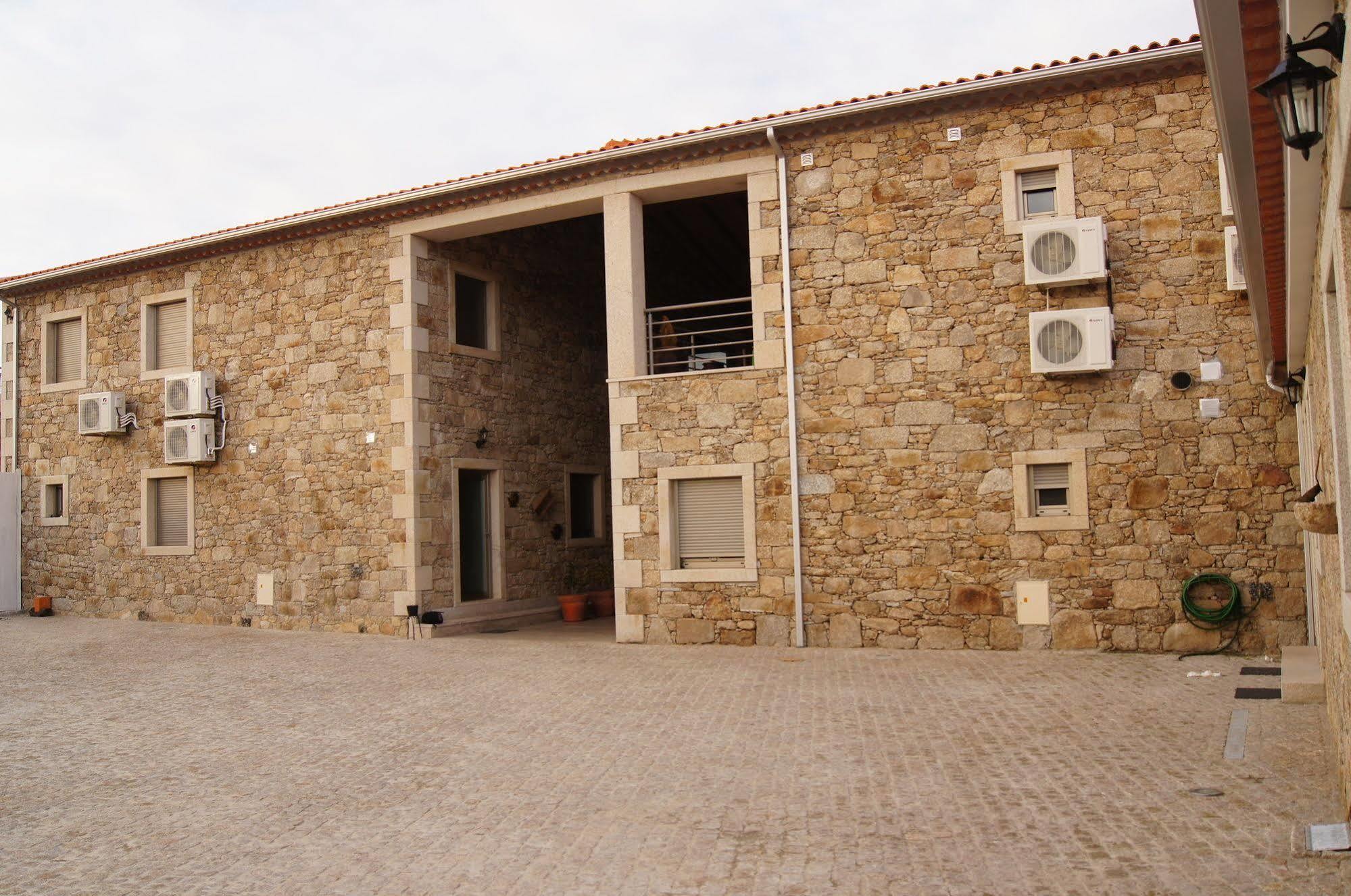 Casas Campo Cimo Da Quinta Hotel Миранда до Дуро Екстериор снимка
